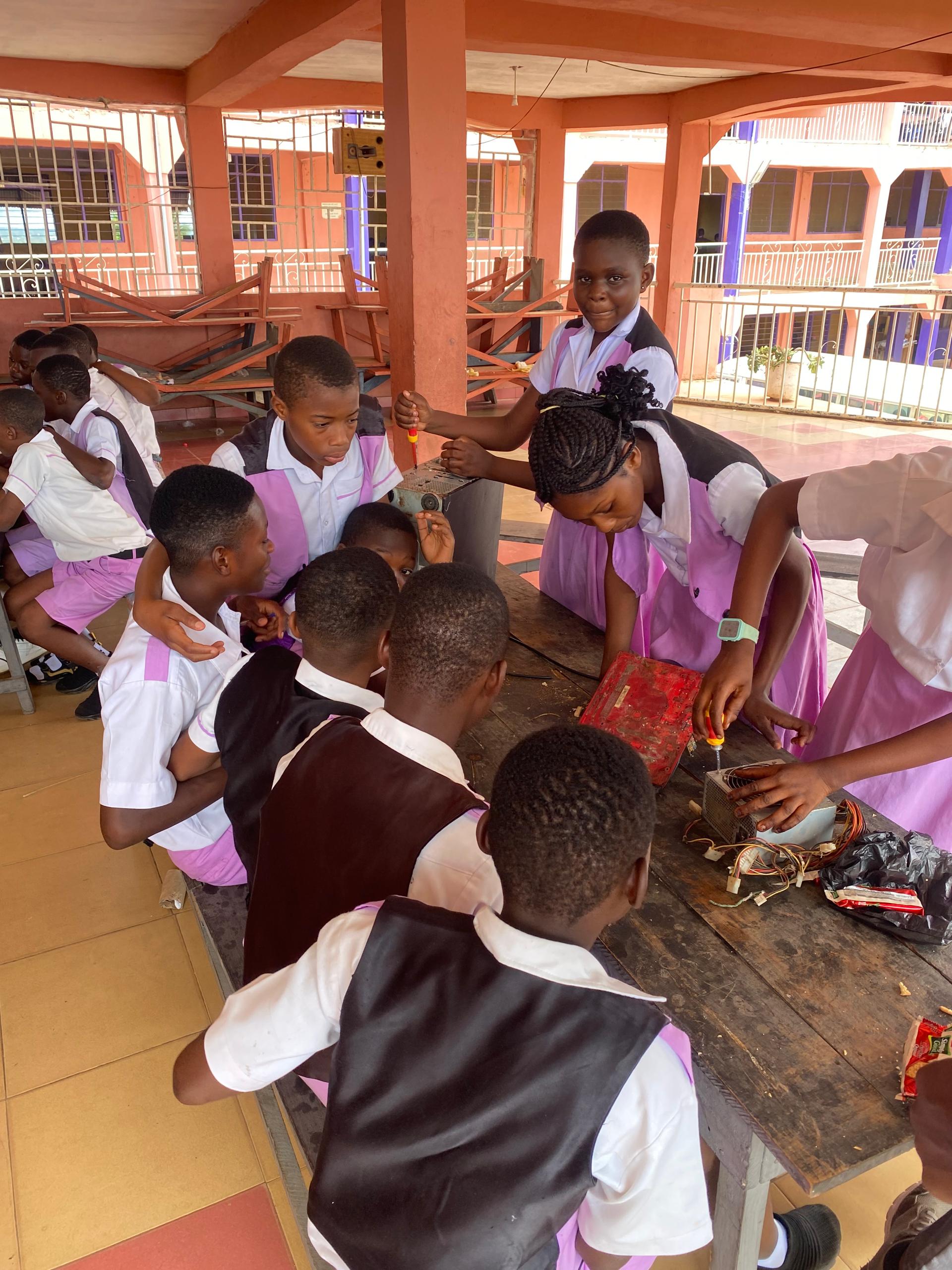 Computing Lesson - JHS 1-11